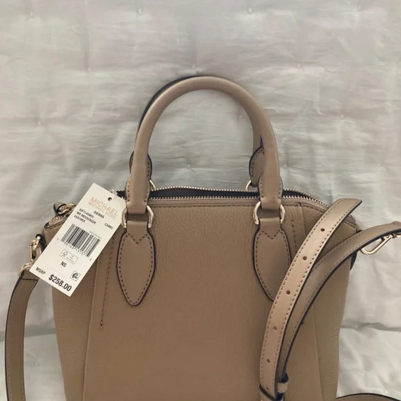 Michael Kors Purse - Picture 2 of 2